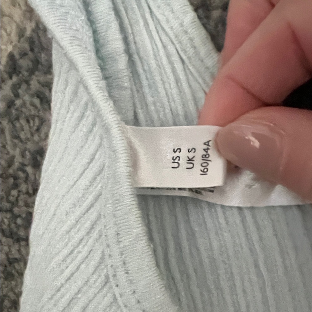Blue Ribbed Knit Tank Top, Small - Picture 2 of 4